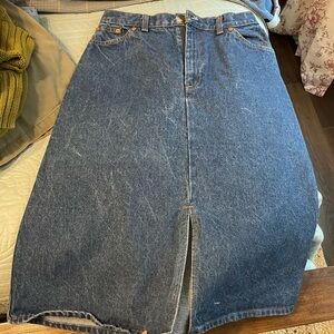 Signature by Levi Strauss Dark Blue Hean Skirt (vintage)